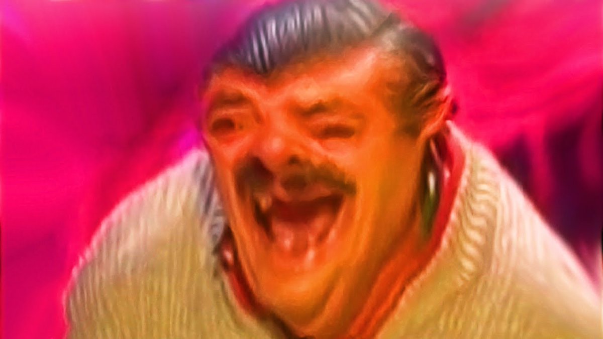 EgRGEquXYAA0b0l.jpg